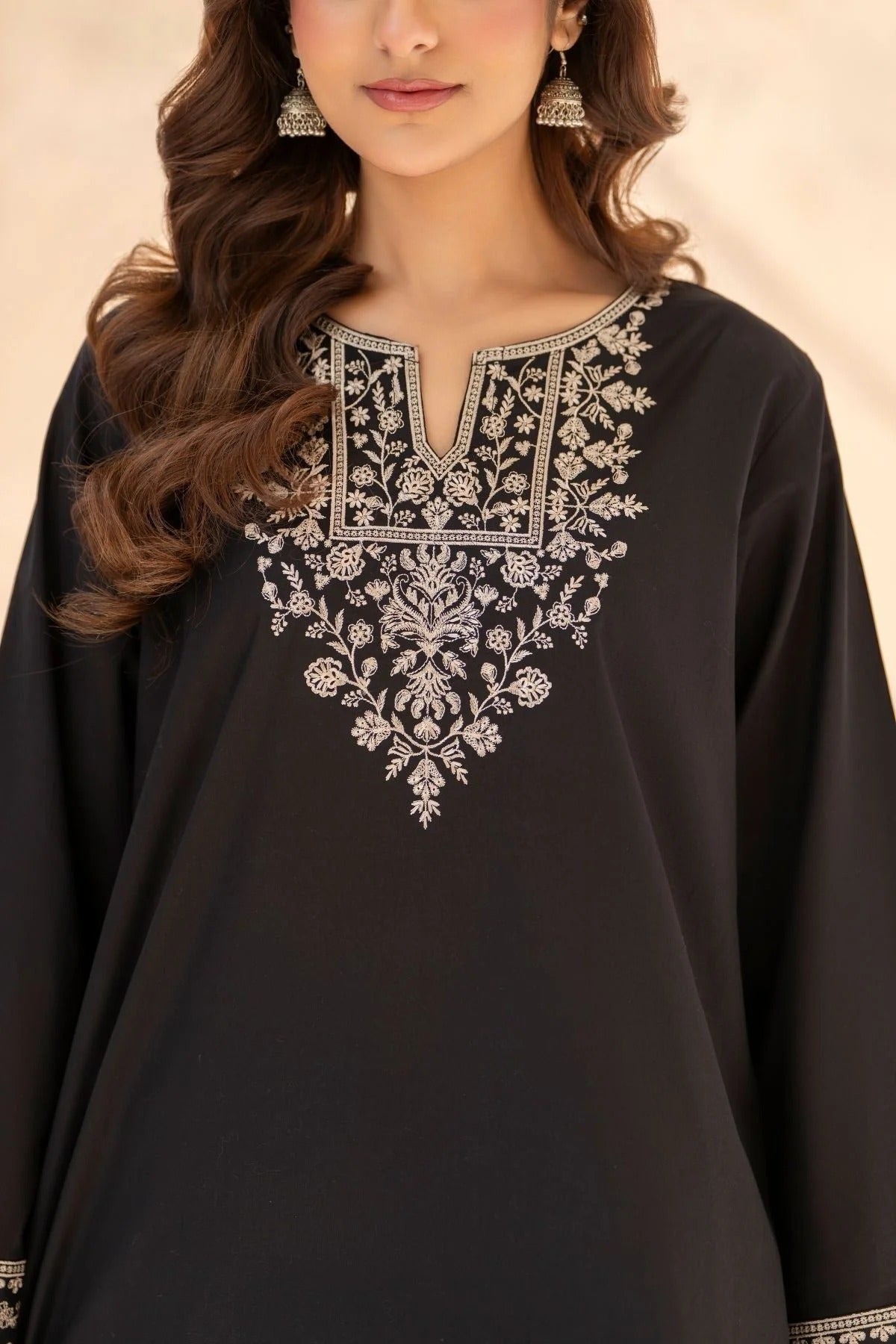 Close-up of the front neckline embroidery on the Aylin 2PC lawn suit.