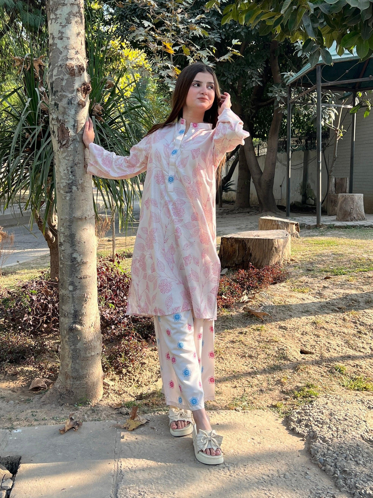 Mehak graceful off-white 2-piece premium Arabic lawn suit for women featuring a beautifully tailored top and Farshi Shalwar.