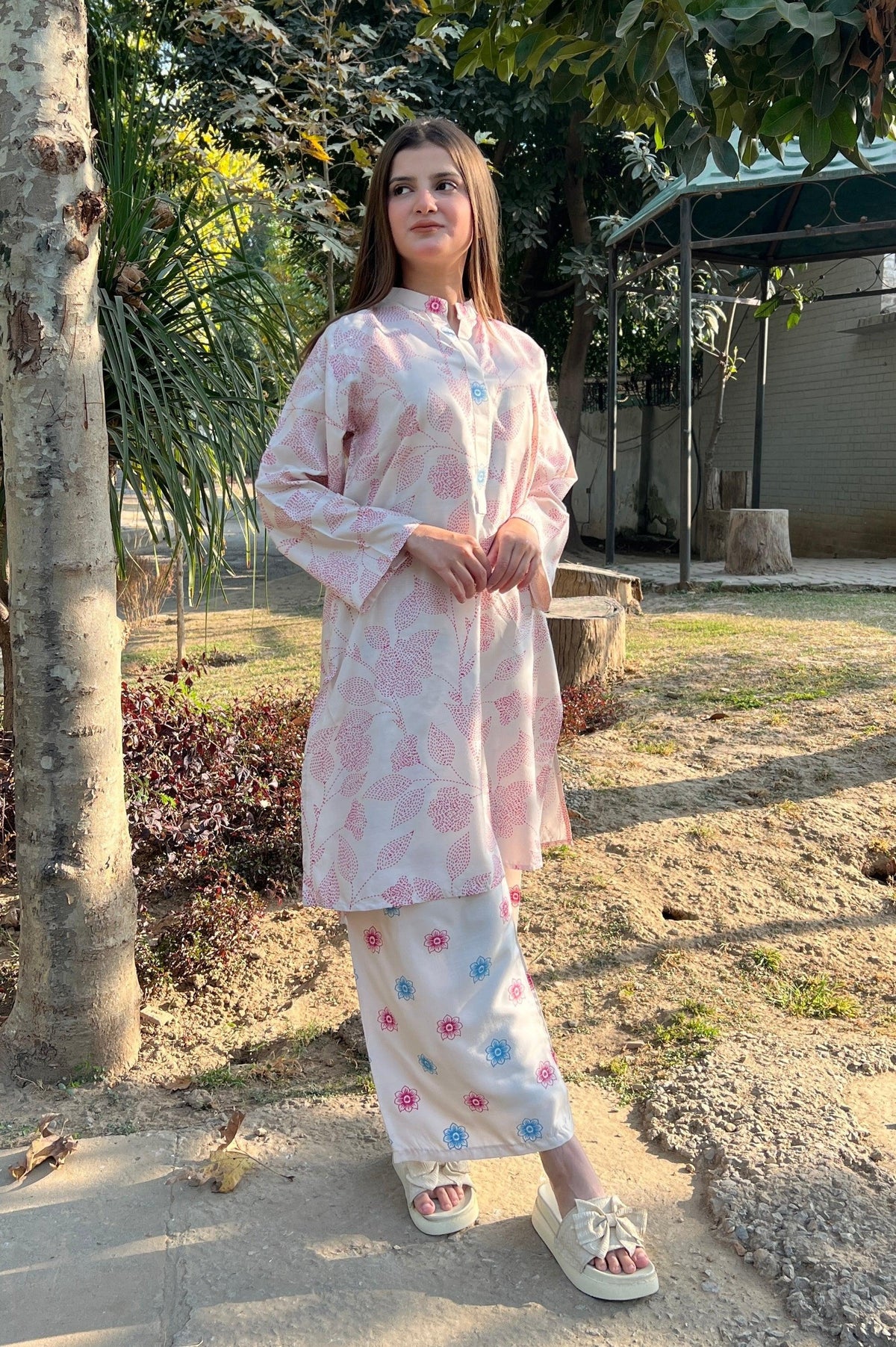 Mehak graceful off-white 2-piece premium Arabic lawn suit for women featuring a beautifully tailored top and Farshi Shalwar.
