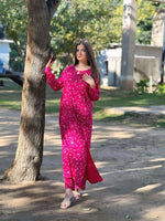 Side view of the Midnight Pink 2PC set in premium breathable fabric for a refined and modern look.