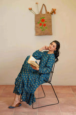 Parade modern zinc 1-piece Arabic lawn top for women, designed for festive and casual wear with a 50-inch length.