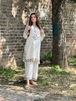 Teteis elegant 2-piece premium Arabic lawn suit in a beautiful cream shade for women featuring a 33-inch shirt.