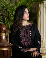 BLACK LUXE EMB 2Pc
