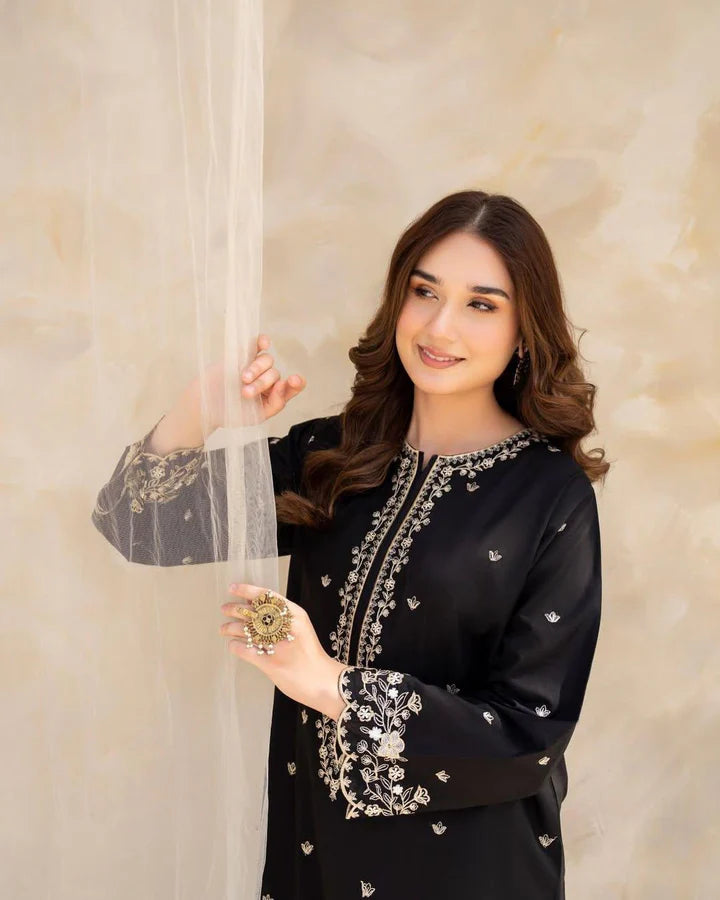 BLACK GULAB EMB 2PC SET