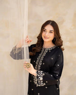 BLACK GULAB EMB 2PC SET