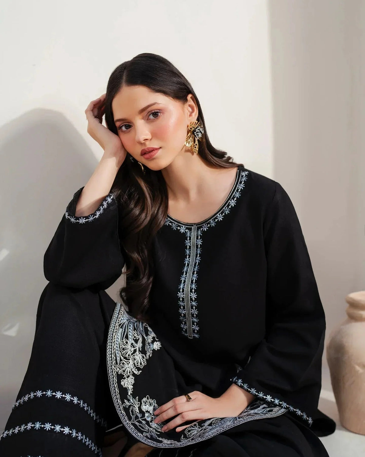 NOARA — Lailya Embroidered 2piece Suit